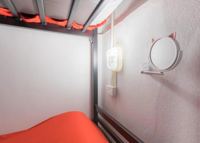 3 Plus 1 Hostel, Asoke Bangkok