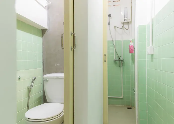 Ostello 3 Plus 1 Hostel, Asoke *